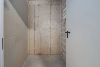Apartamento T2 para Arrendamento em Santa Marinha e São Pedro da Afurada