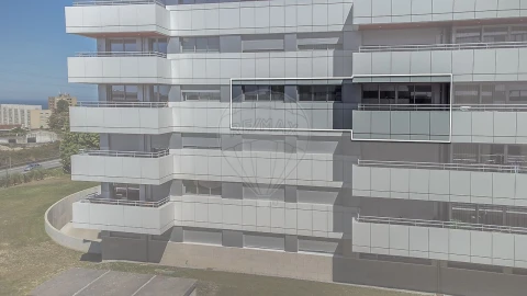 Apartamento T2 para Arrendamento em Santa Marinha e São Pedro da Afurada