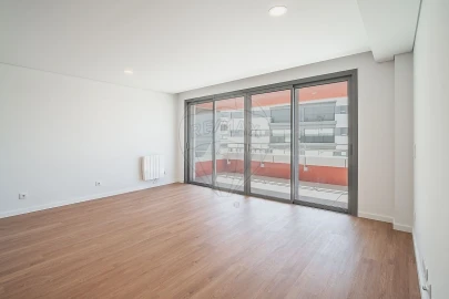 Apartamento T2 para Arrendamento em Santa Marinha e São Pedro da Afurada