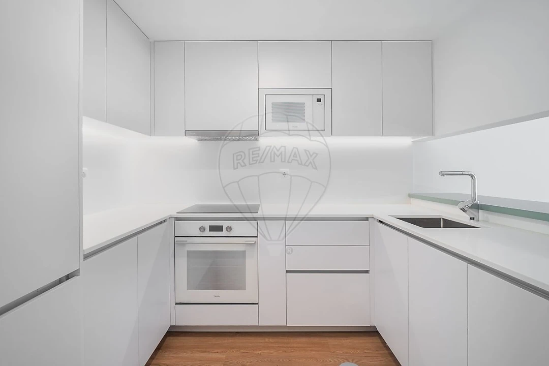 Apartamento T2 para Arrendamento em Santa Marinha e São Pedro da Afurada Foto 16