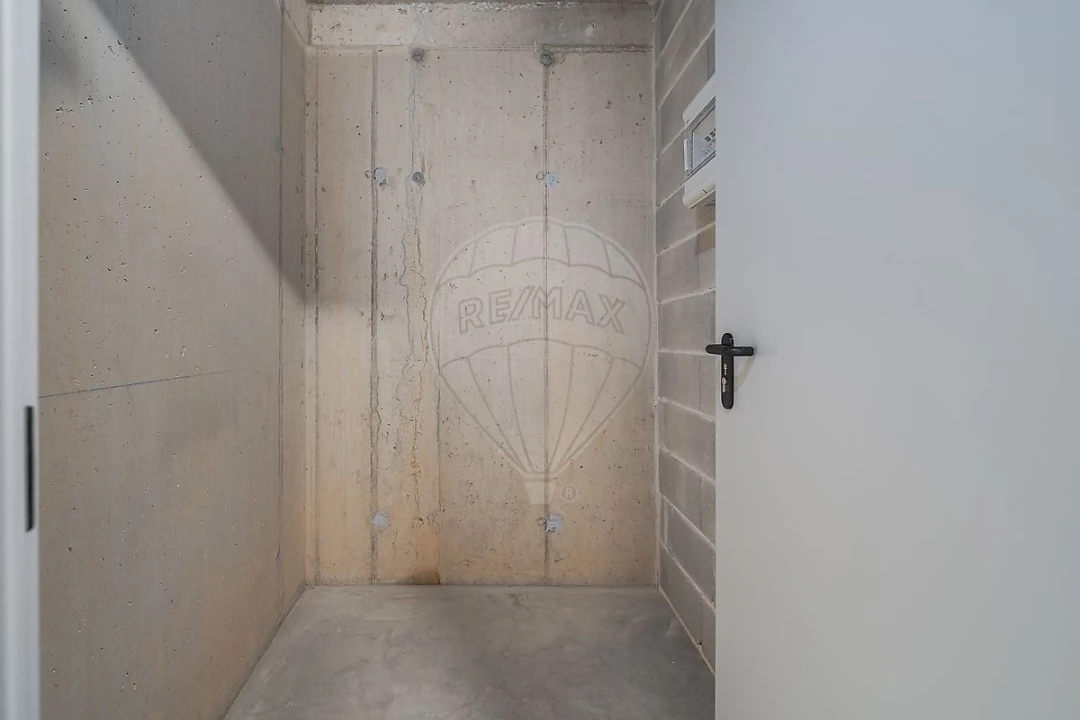 Apartamento T2 para Arrendamento em Santa Marinha e São Pedro da Afurada Foto 4