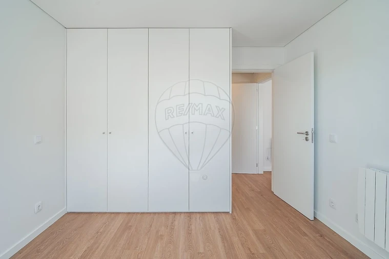 Apartamento T2 para Arrendamento em Santa Marinha e São Pedro da Afurada Foto 24