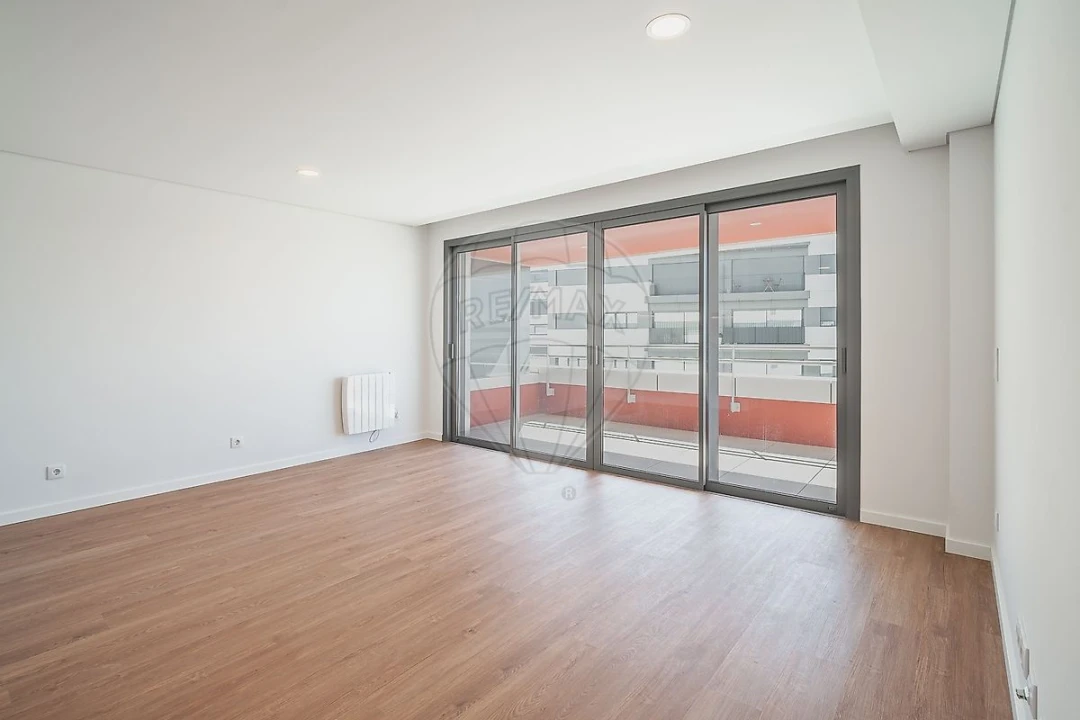 Apartamento T2 para Arrendamento em Santa Marinha e São Pedro da Afurada Foto 21