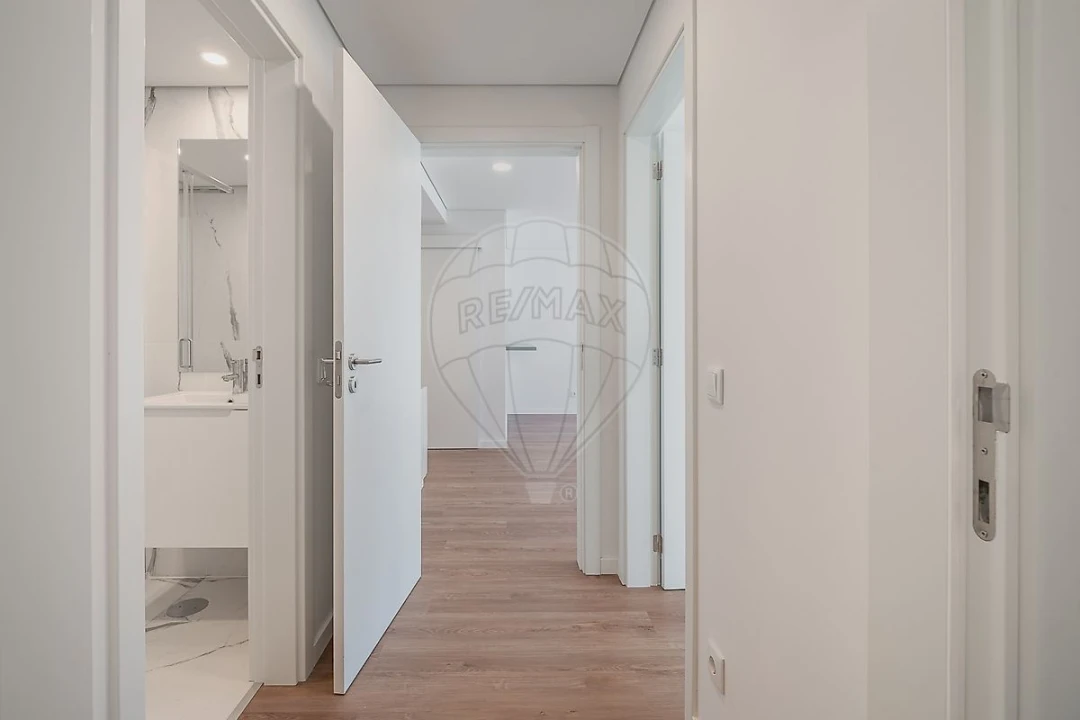 Apartamento T2 para Arrendamento em Santa Marinha e São Pedro da Afurada Foto 28