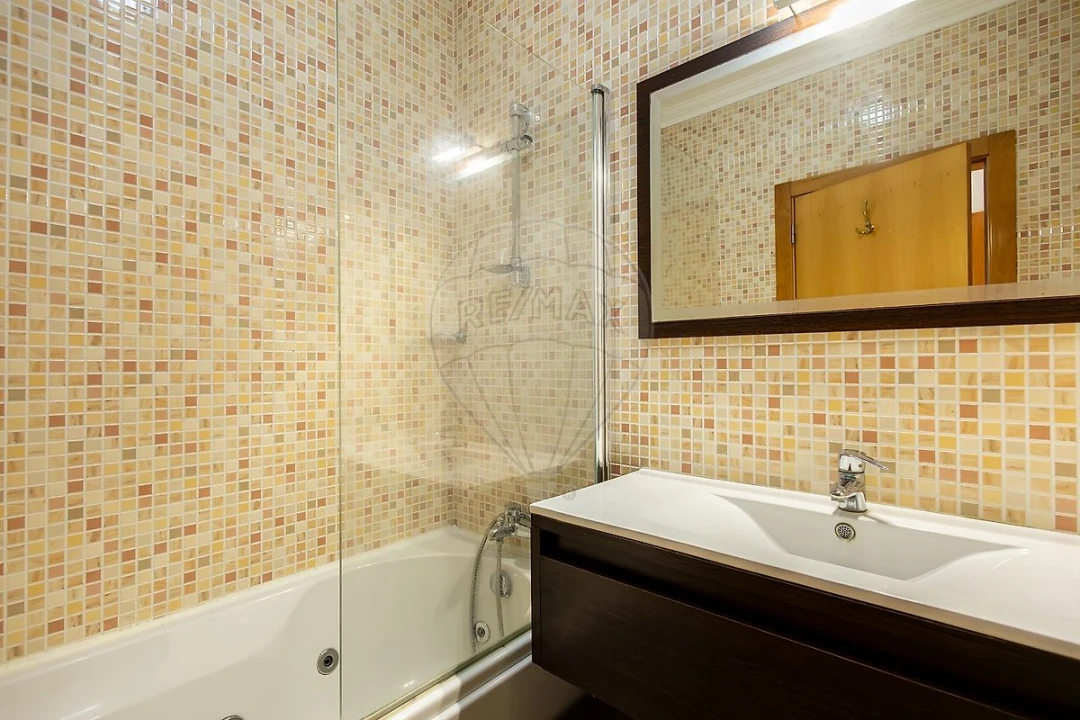 Apartamento T3 para Venda em São Martinho do Porto Foto 24
