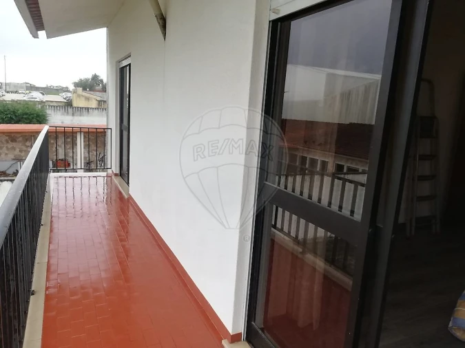 Moradia T4 para Arrendamento em Benedita Foto 11