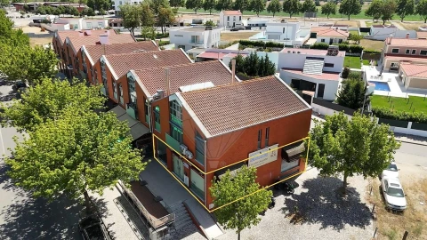 Loja para Venda em Almeirim