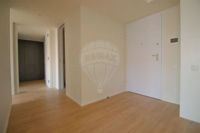 Apartamento T2 para Arrendamento em Canidelo