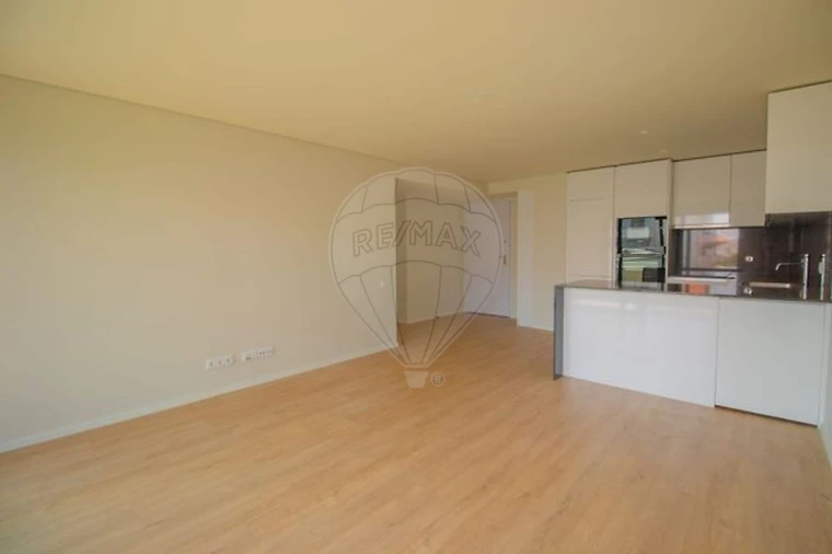Apartamento T2 para Arrendamento em Canidelo Foto 6