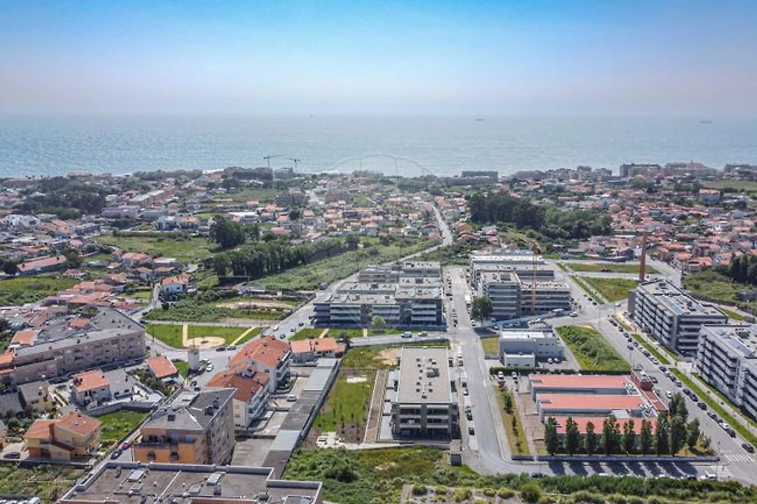 Apartamento T2 para Arrendamento em Canidelo Foto 15