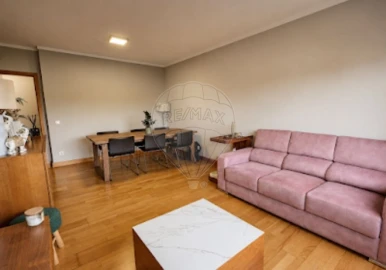 Apartamento T3 para Venda em Pedrouços