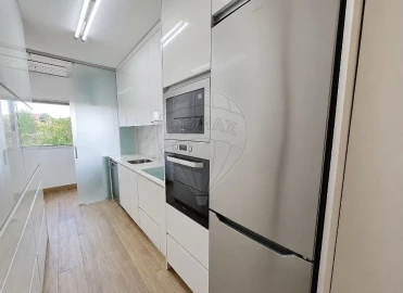 Apartamento T3 para Venda em Pedrouços
