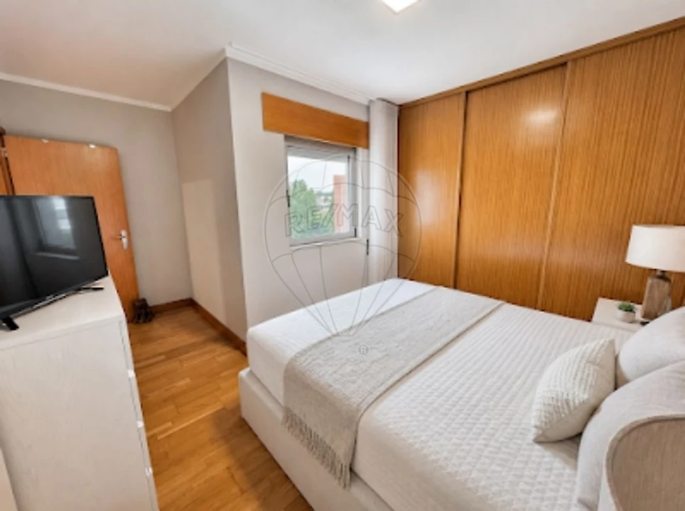 Apartamento T3 para Venda em Pedrouços Foto 10