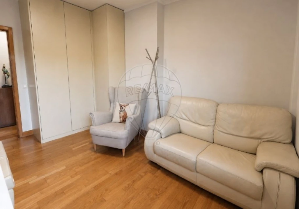 Apartamento T3 para Venda em Pedrouços Foto 25