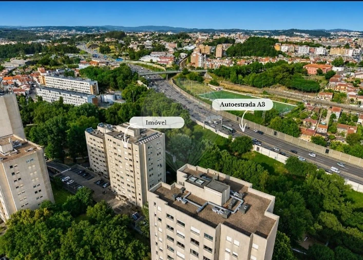 Apartamento T3 para Venda em Pedrouços Foto 3