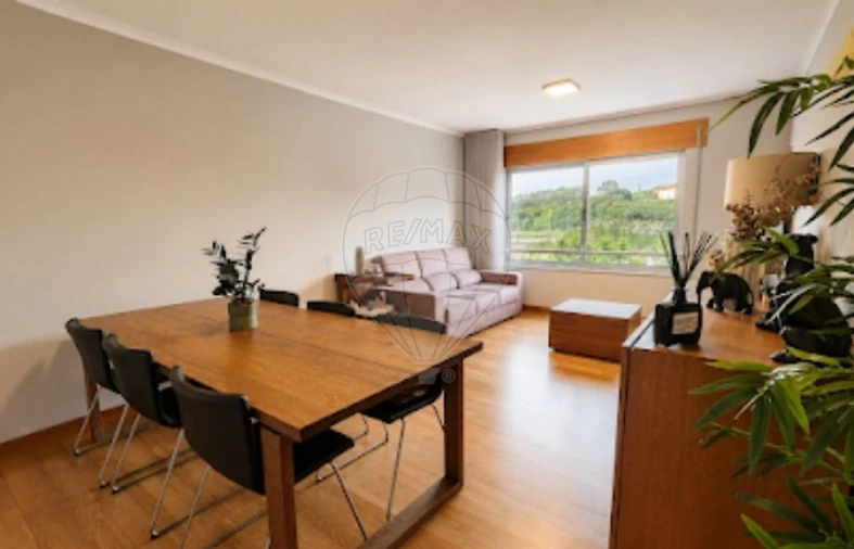 Apartamento T3 para Venda em Pedrouços Foto 21
