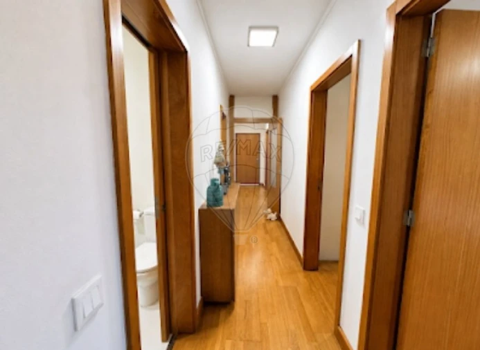 Apartamento T3 para Venda em Pedrouços Foto 14