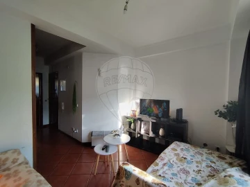 Apartamento T2 para Venda em Sé Nova, Santa Cruz, Almedina e São Bartolomeu