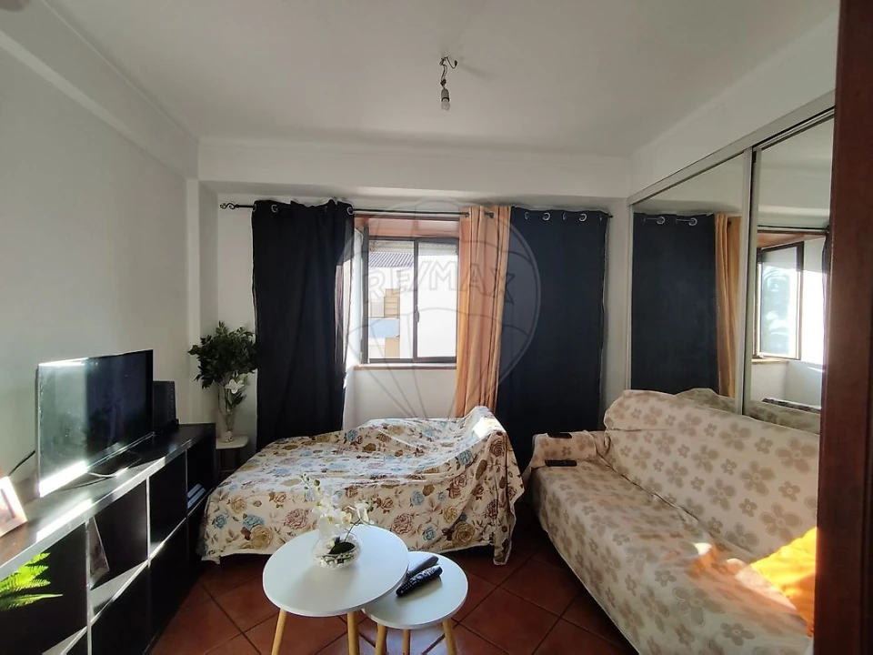 Apartamento T2 para Venda em Sé Nova, Santa Cruz, Almedina e São Bartolomeu Foto 8