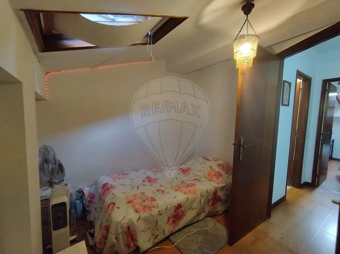 Apartamento T2 para Venda em Sé Nova, Santa Cruz, Almedina e São Bartolomeu Foto 5