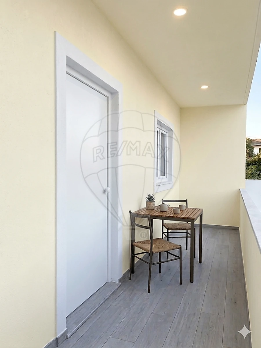 Apartamento T2 para Venda em São Martinho do Bispo e Ribeira de Frades Foto 10