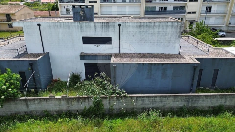 Moradia T4 para Venda em Granja do Ulmeiro