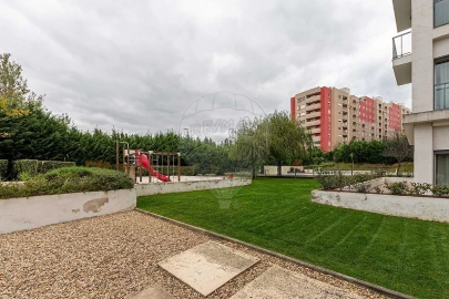 Apartamento T4 para Venda em São Domingos de Benfica