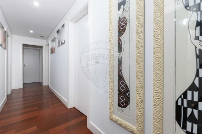 Apartamento T4 para Venda em São Domingos de Benfica