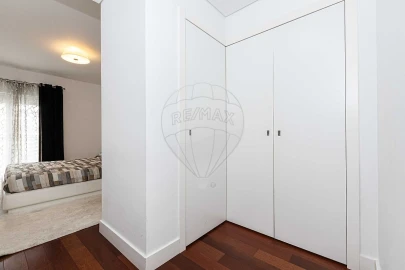 Apartamento T4 para Venda em São Domingos de Benfica
