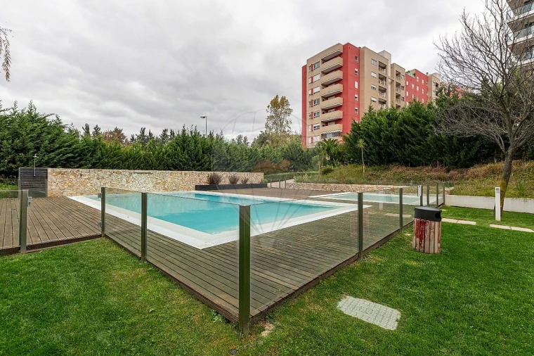 Apartamento T4 para Venda em São Domingos de Benfica Foto 27