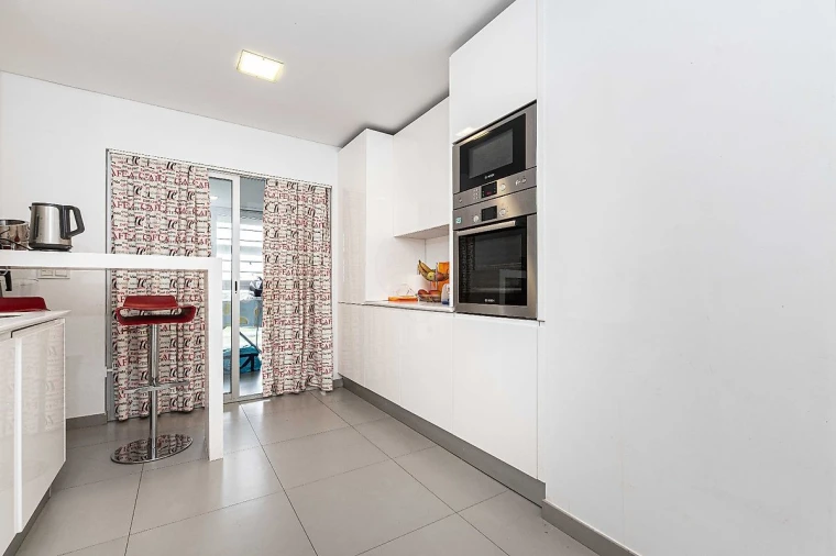 Apartamento T4 para Venda em São Domingos de Benfica Foto 11