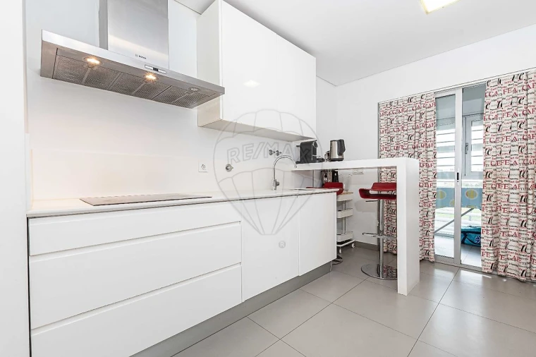 Apartamento T4 para Venda em São Domingos de Benfica Foto 10