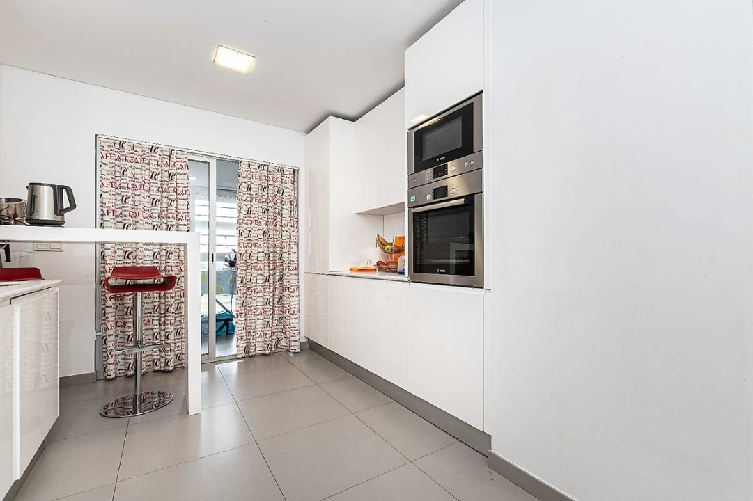 Apartamento T4 para Venda em São Domingos de Benfica Foto 11