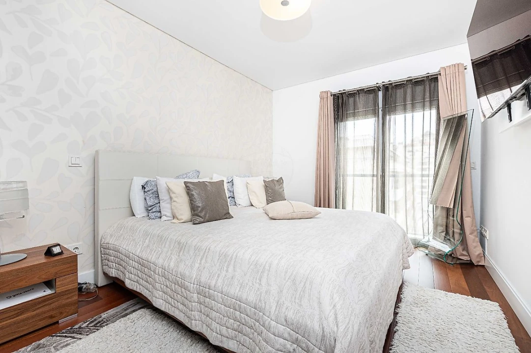 Apartamento T4 para Venda em São Domingos de Benfica Foto 13
