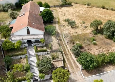 Moradia T4 para Venda em Monfortinho e Salvaterra do Extremo