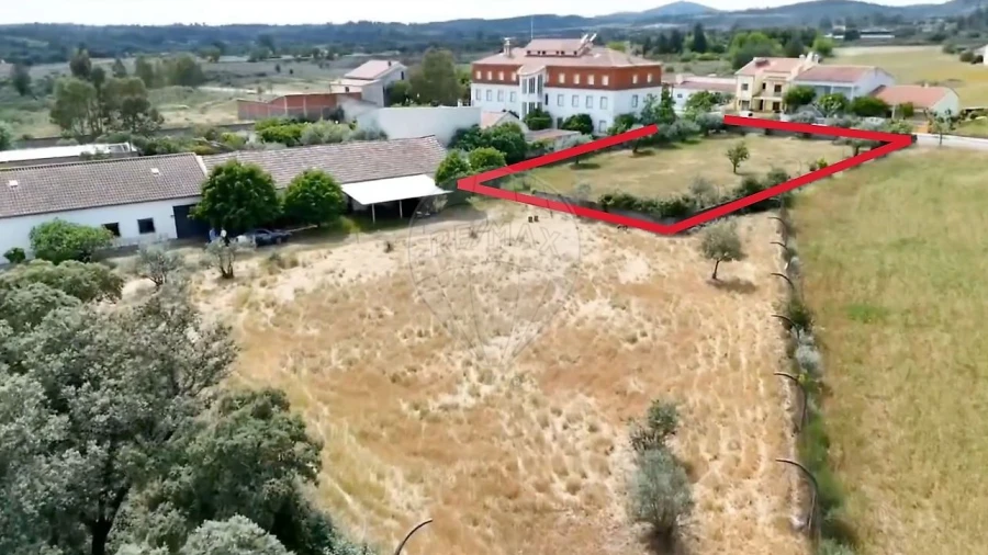Moradia T4 para Venda em Monfortinho e Salvaterra do Extremo