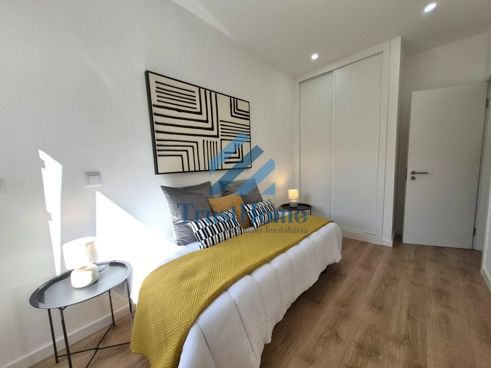 Apartamento T3 para Venda em Benfica Foto 26