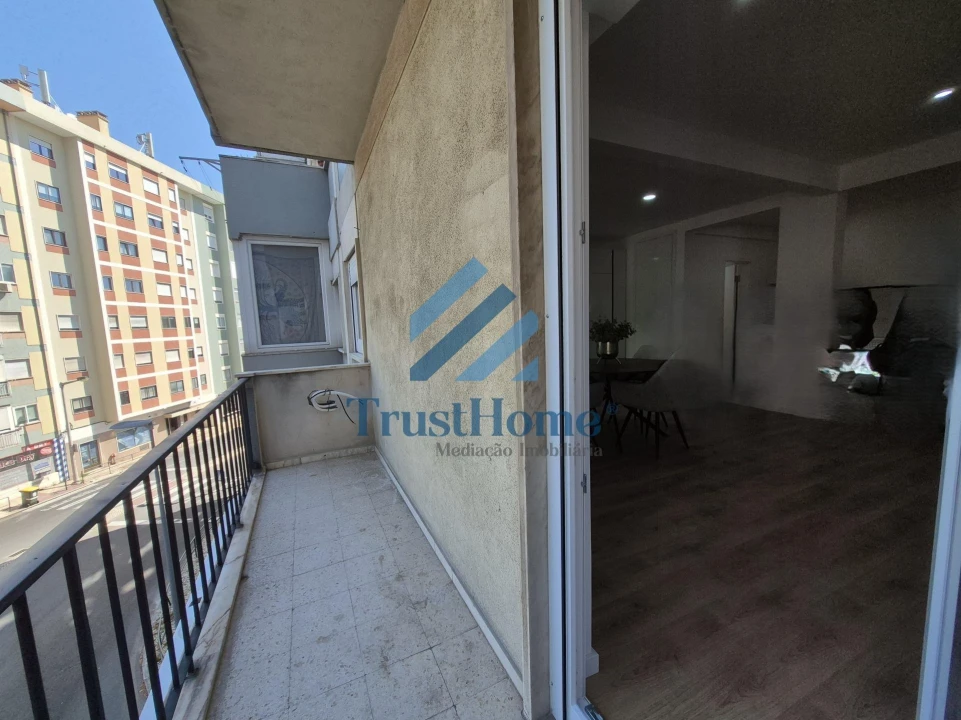 Apartamento T3 para Venda em Benfica Foto 27