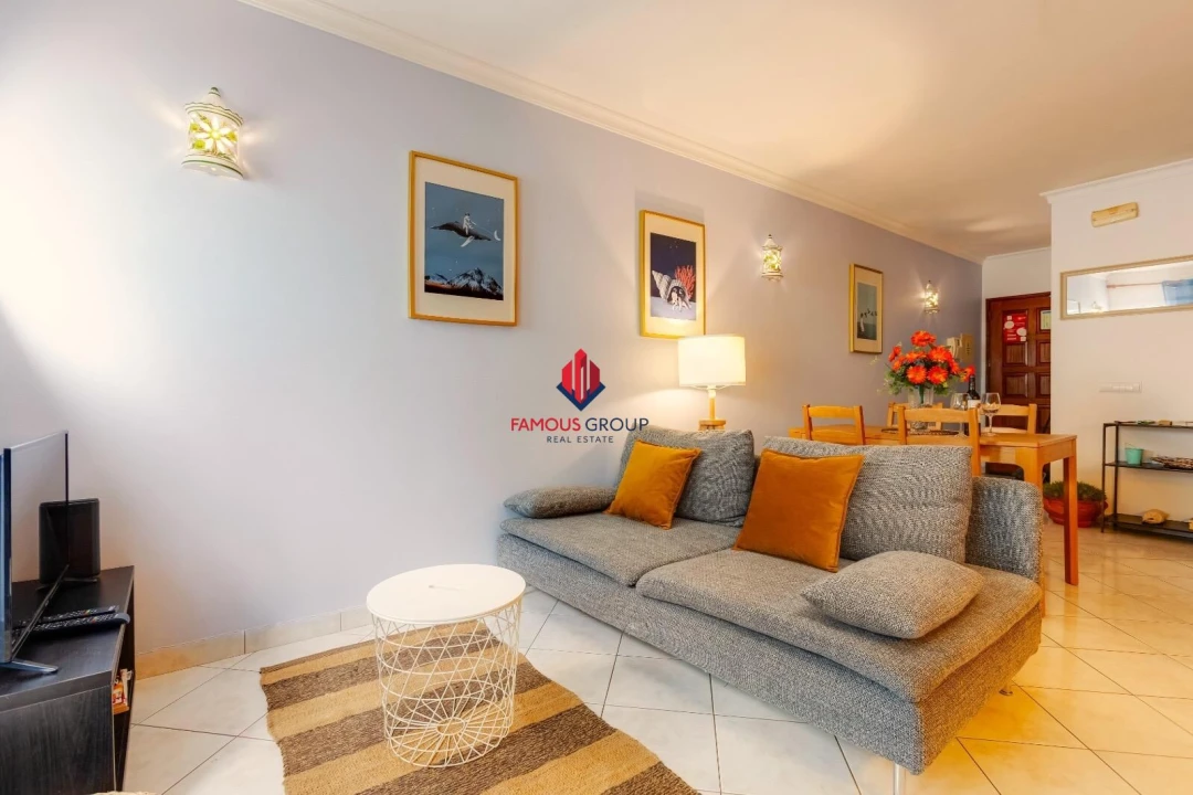 Apartamento T1 para Venda em Lagos (São Sebastião e Santa Maria) Foto 4