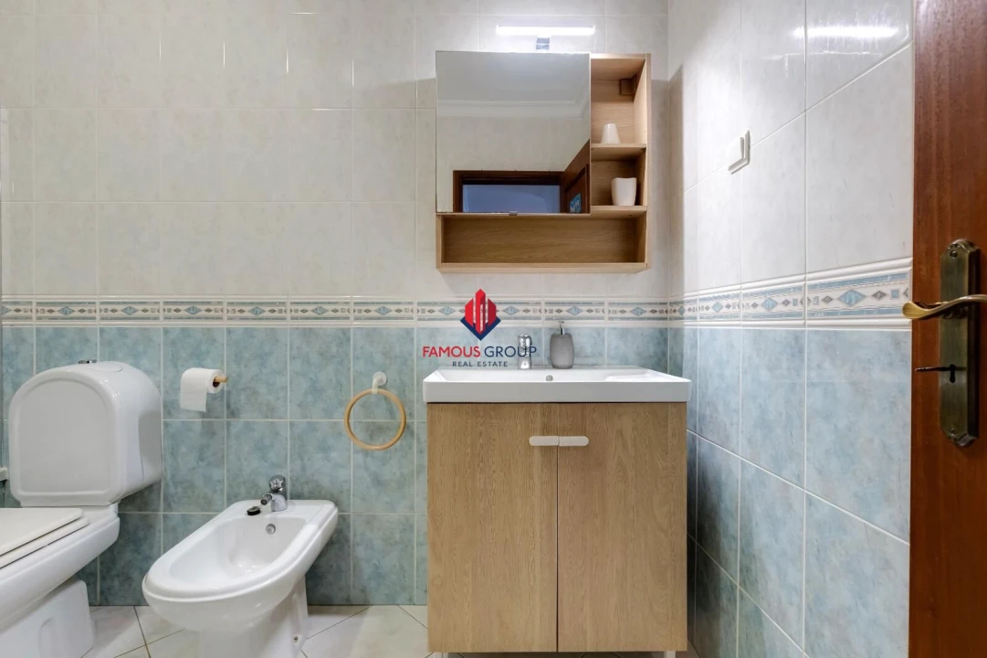Apartamento T1 para Venda em Lagos (São Sebastião e Santa Maria) Foto 5