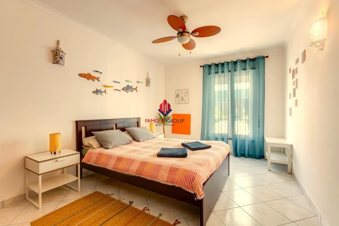 Apartamento T1 para Venda em Lagos (São Sebastião e Santa Maria) Foto 8
