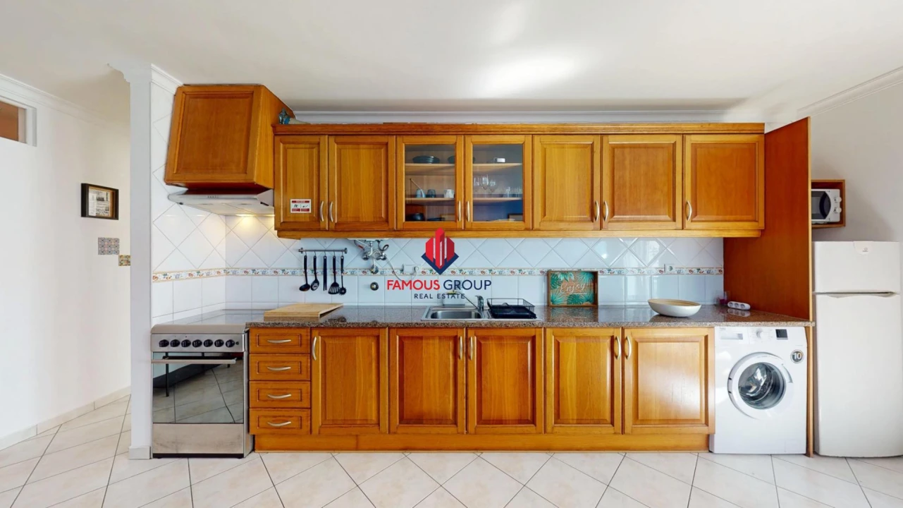 Apartamento T1 para Venda em Lagos (São Sebastião e Santa Maria) Foto 3