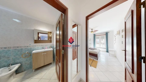 Apartamento T1 para Venda em Lagos (São Sebastião e Santa Maria)