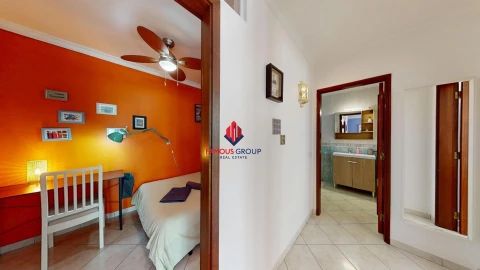 Apartamento T1 para Venda em Lagos (São Sebastião e Santa Maria)