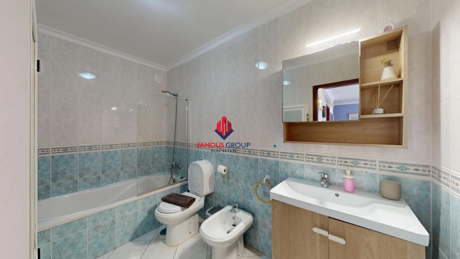 Apartamento T1 para Venda em Lagos (São Sebastião e Santa Maria) Foto 12
