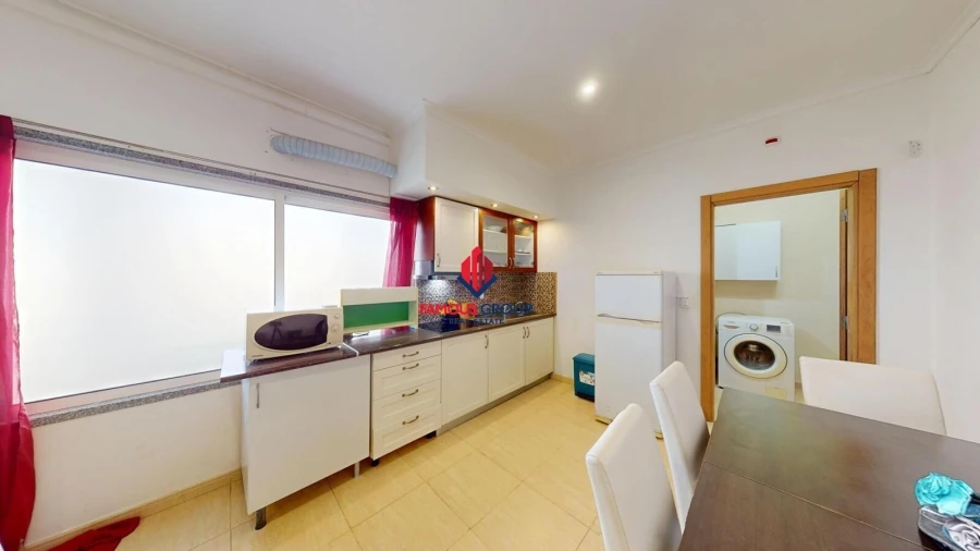 Apartamento T1 para Venda em Alvor Foto 5