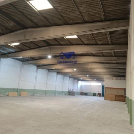 Armazém para Arrendamento em Moreira