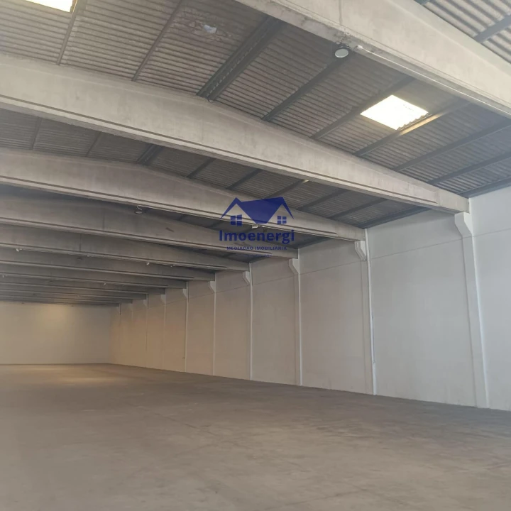 Armazém para Arrendamento em Moreira Foto 5