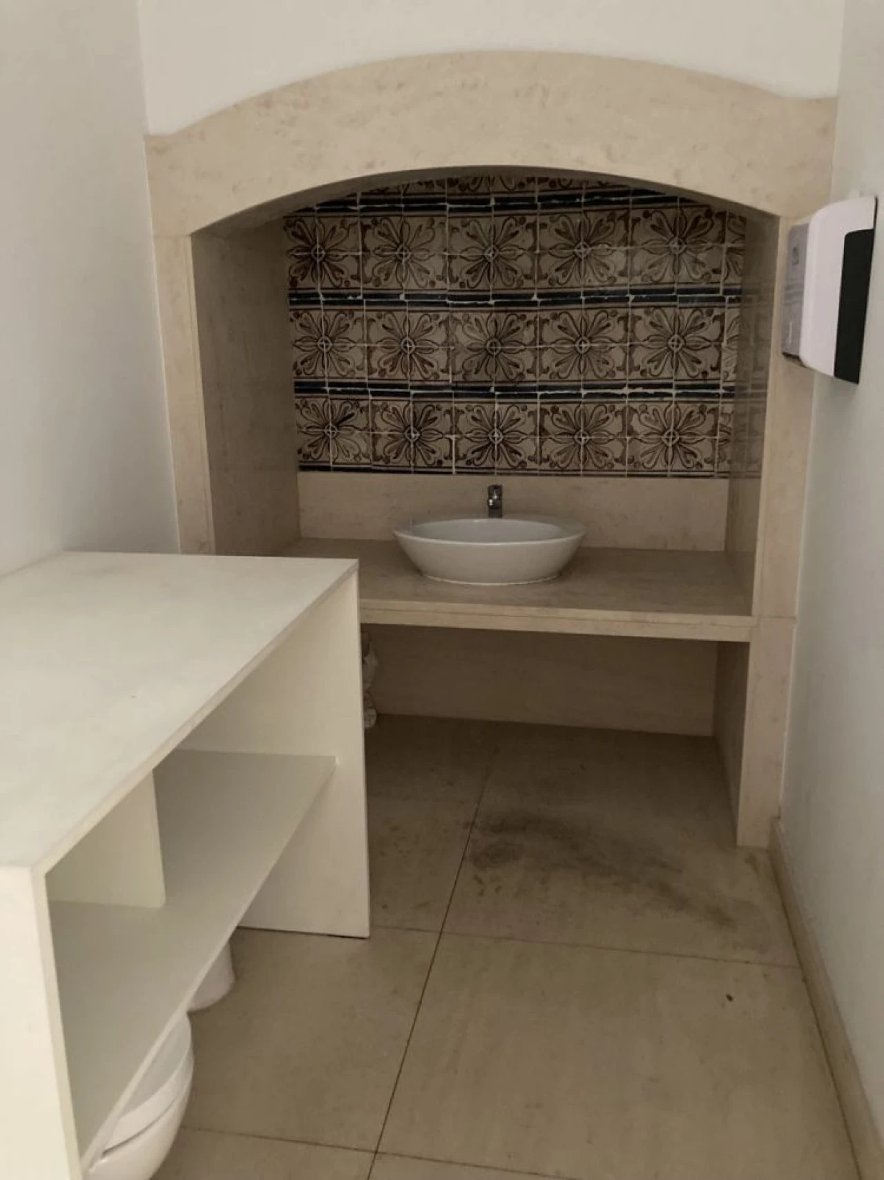 Escritório para Arrendamento em Santa Maria Maior Foto 13
