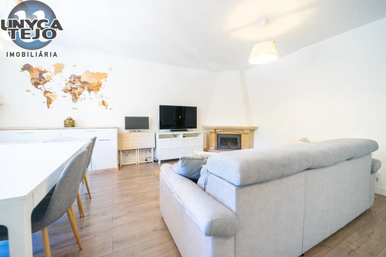 Apartamento T3 para Venda em Carnaxide e Queijas Foto 10